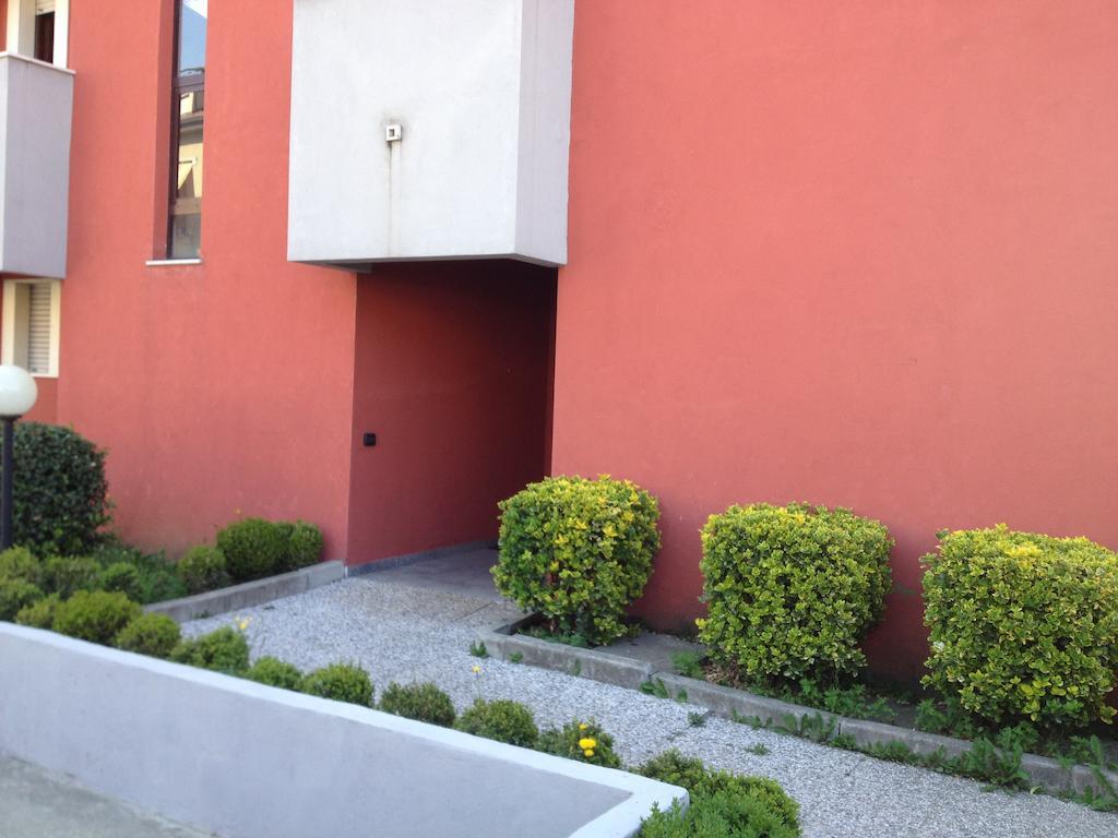 Appartamento Aleph With Private Parking, Next Train Station โกโม ภายนอก รูปภาพ